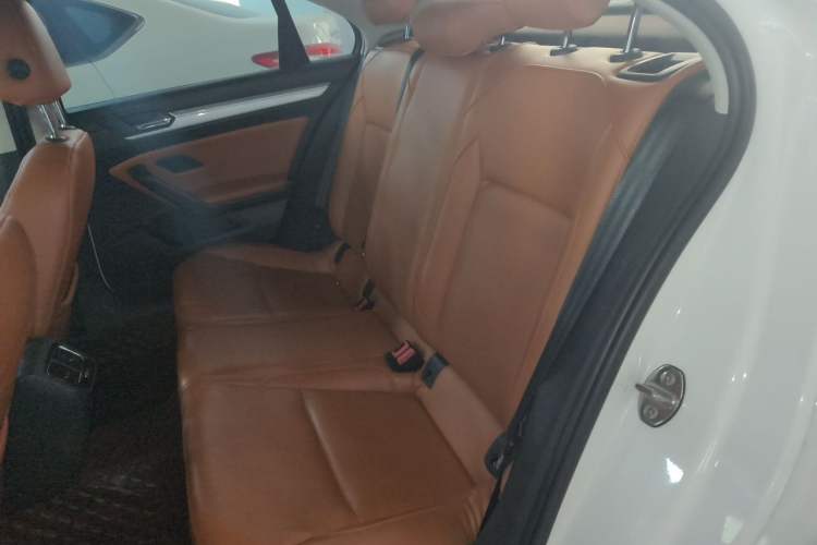 Used Volkswagen Lamando 2021 230TSI DSG Fashion Edition Left Rear Seat