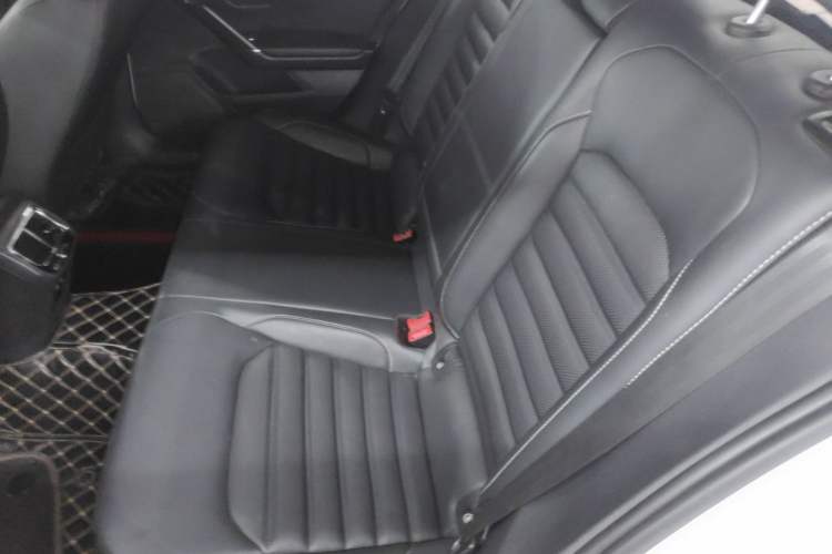 Used Volkswagen Lamando 2021 280TSI DSG Luxury Phantom Edition Left Rear Seat