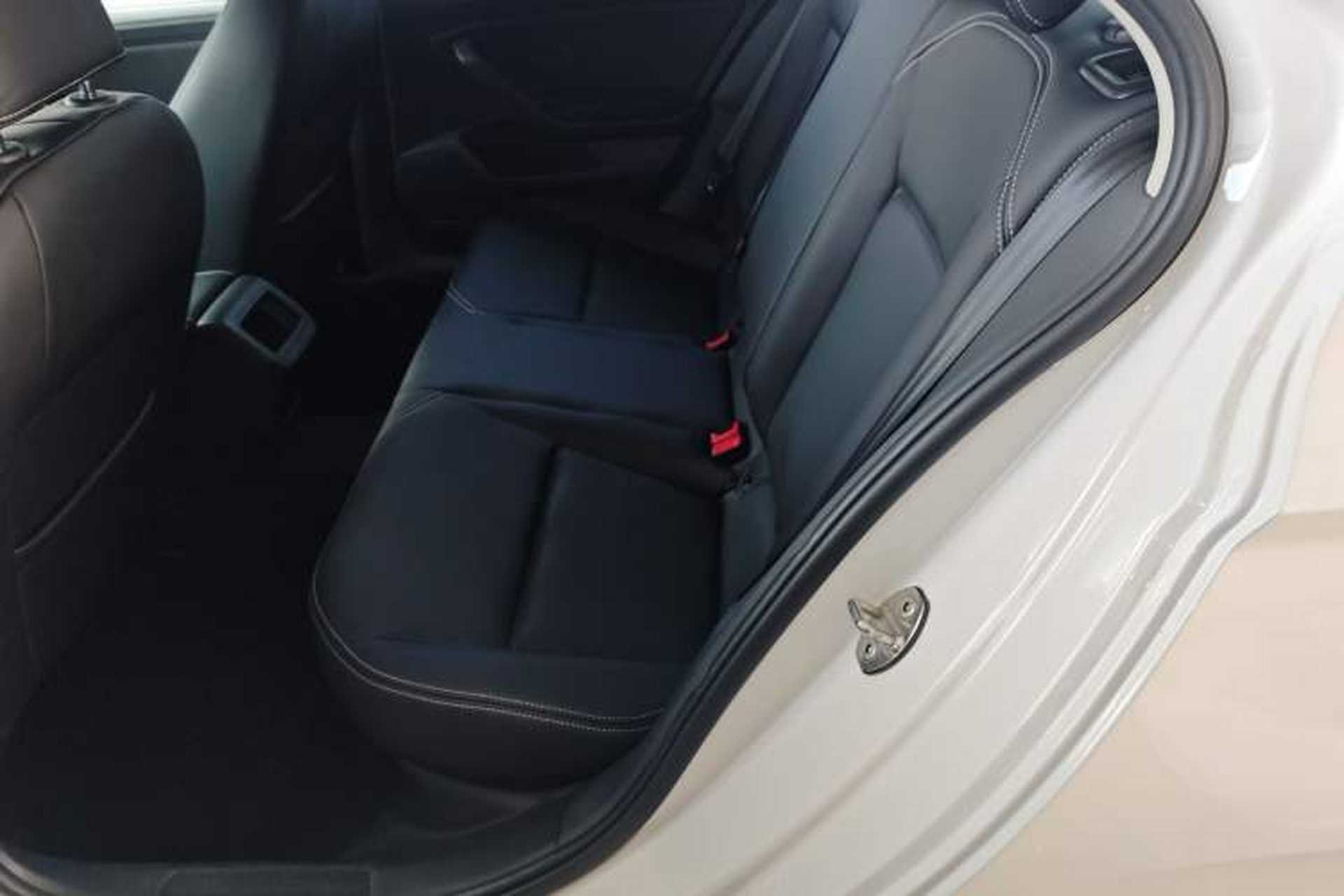 Used Volkswagen Lamando 2021 230TSI DSG Fashion Edition Left Rear Seat