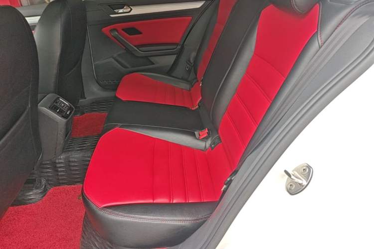 Used Volkswagen Lamando 2021 230TSI DSG Fashion Edition Left Rear Seat