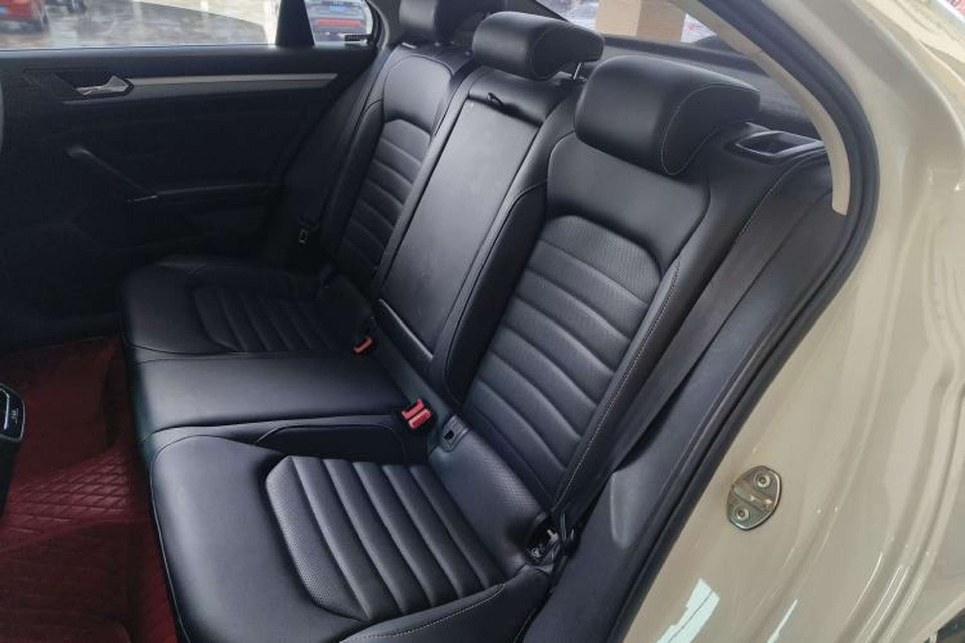 Used Volkswagen Lamando 2021 280TSI DSG Comfort Edition Left Rear Seat