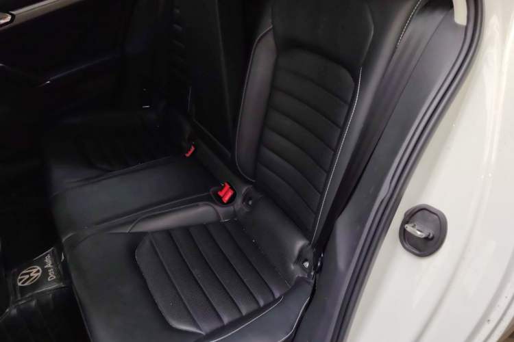 Used Volkswagen Lamando 2021 280TSI DSG Comfort Edition Left Rear Seat