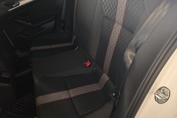 Used Volkswagen Lamando 2021 230TSI DSG Fashion Edition Left Rear Seat
