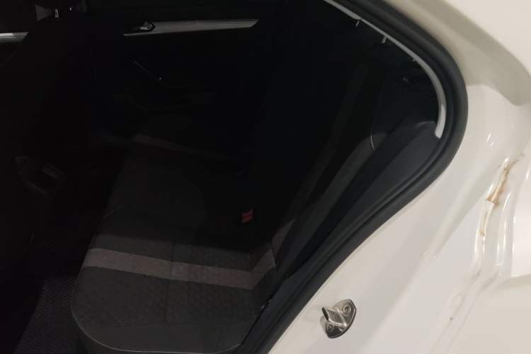 Used Volkswagen Lamando 2021 230TSI DSG Fashion Edition Left Rear Seat