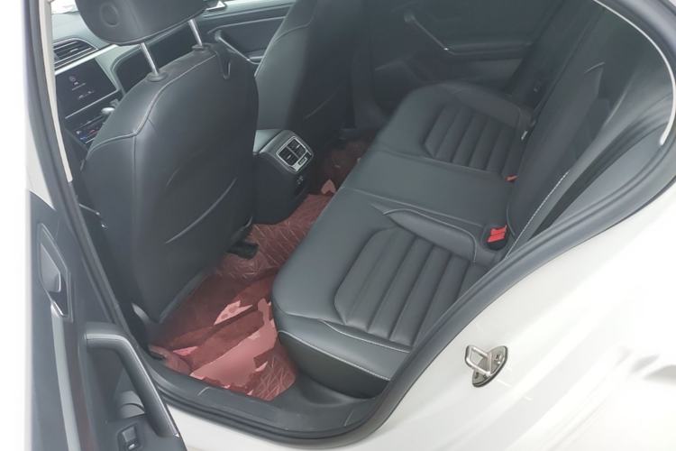 Used Volkswagen Lamando 2021 280TSI DSG Luxury Phantom Edition Left Rear Seat