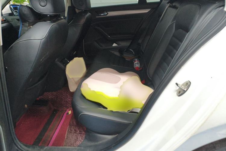Used Volkswagen Lamando 2021 280TSI DSG Comfort Edition Left Rear Seat