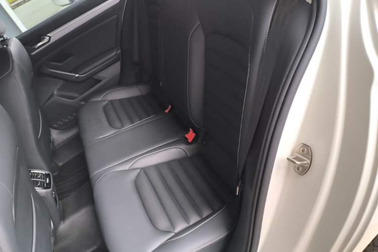 Used Volkswagen Lamando 2021 280TSI DSG Comfort Edition Left Rear Seat