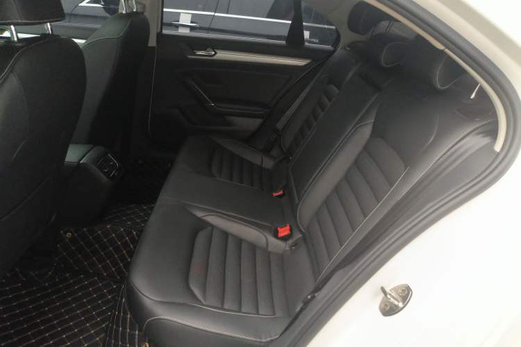 Used Volkswagen Lamando 2021 Revised Version 280TSI DSG Comfort Edition Left Rear Seat
