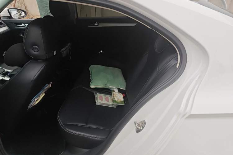 Used Volkswagen Lamando 2021 230TSI DSG Fashion Edition Left Rear Seat