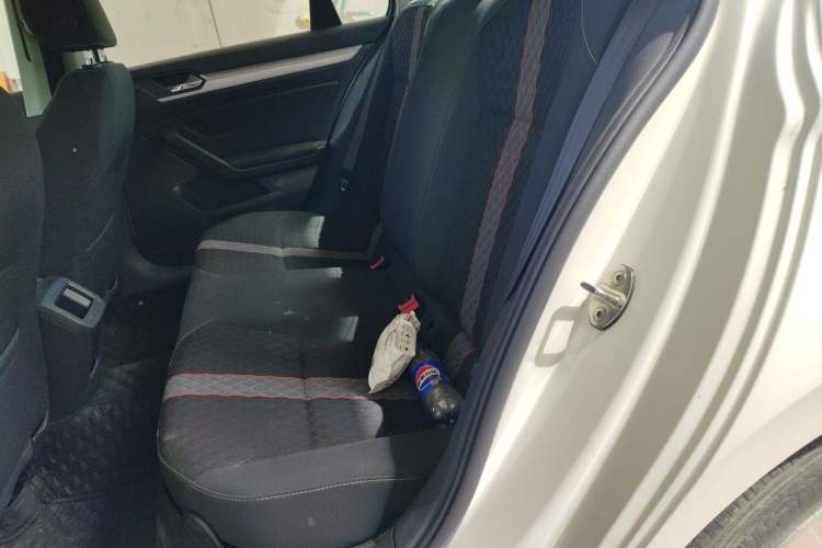 Used Volkswagen Lamando 2021 230TSI DSG Fashion Edition Left Rear Seat