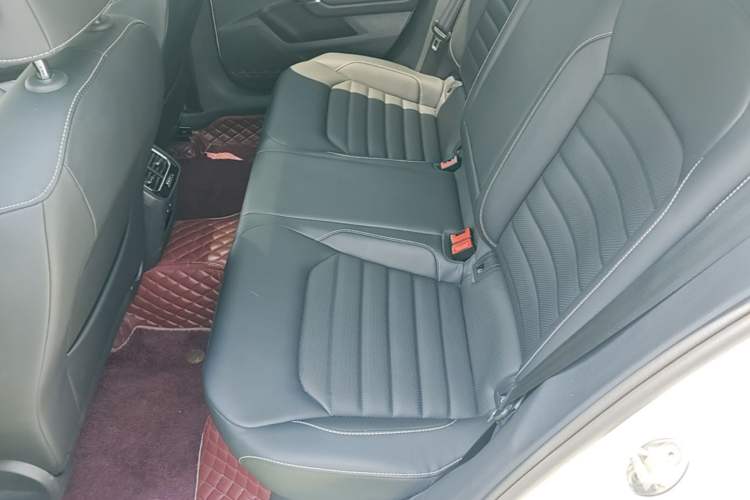 Used Volkswagen Lamando 2021 280TSI DSG Comfort Edition Left Rear Seat