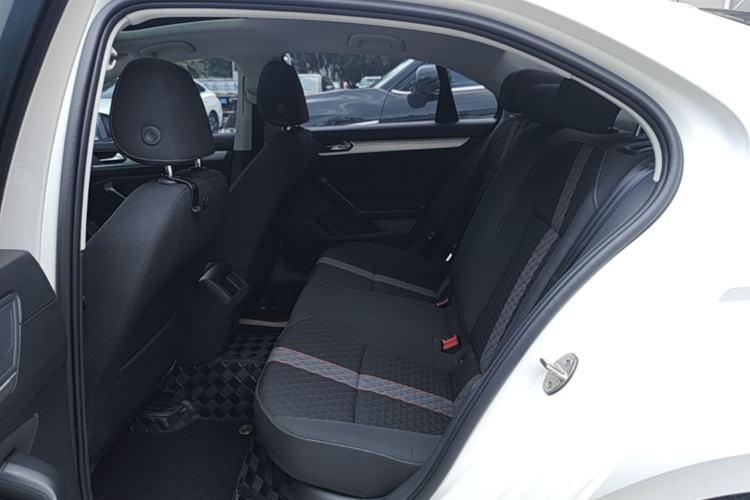 Used Volkswagen Lamando 2021 230TSI DSG Fashion Edition Left Rear Seat