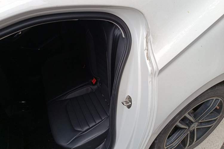 Used Volkswagen Lamando 2021 280TSI DSG Comfort Edition Left Rear Seat