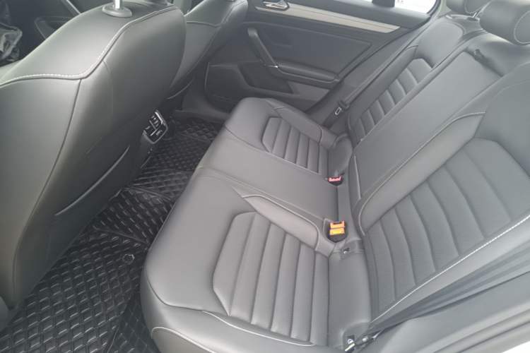 Used Volkswagen Lamando 2021 280TSI DSG Comfort Edition Left Rear Seat