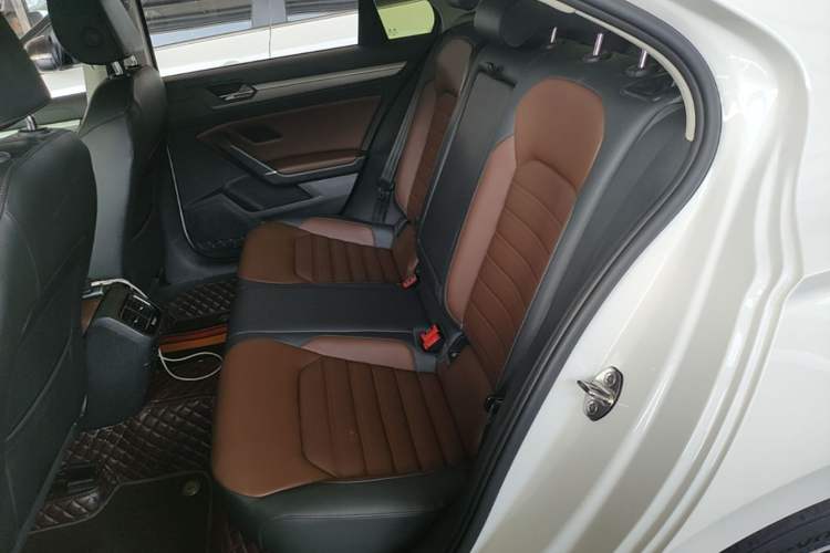 Used Volkswagen Lamando 2021 Revised Version 280TSI DSG Comfort Edition Left Rear Seat
