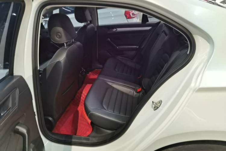 Used Volkswagen Lamando 2021 Revised Version 280TSI DSG Comfort Edition Left Rear Seat