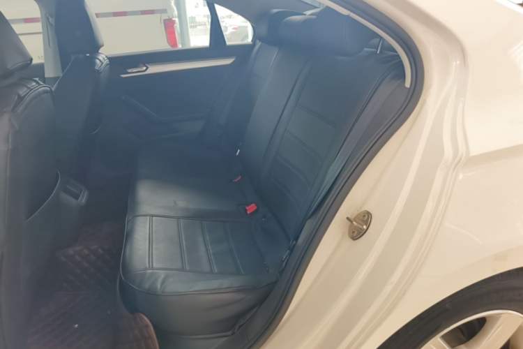 Used Volkswagen Lamando 2021 230TSI DSG Fashion Edition Left Rear Seat