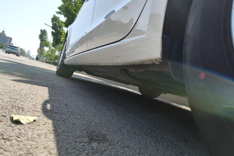 Used Volkswagen Lamando 2021 230TSI DSG Fashion Edition Left Side Sill