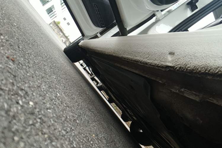 Used Volkswagen Lamando 2021 230TSI DSG Fashion Edition Left Side Sill