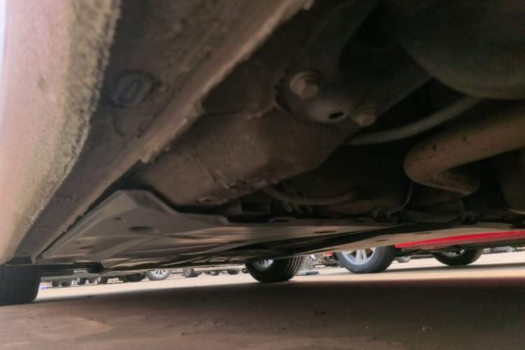 Used Volkswagen Lamando 2021 230TSI DSG Fashion Edition Left Side Sill
