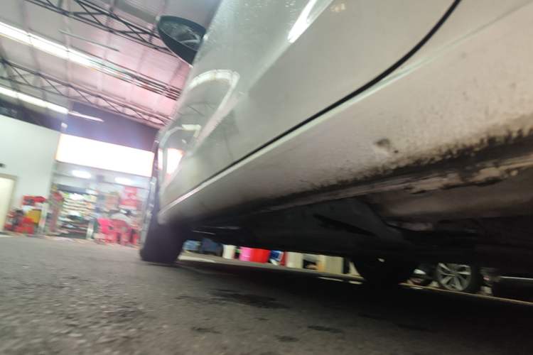 Used Volkswagen Lamando 2021 230TSI DSG Fashion Edition Left Side Sill