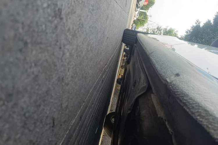 Used Volkswagen Lamando 2021 230TSI DSG Fashion Edition Left Side Sill