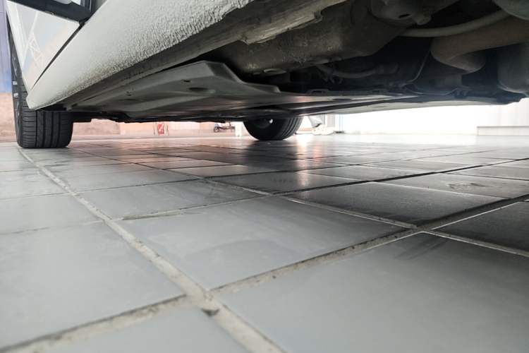 Used Volkswagen Lamando 2021 280TSI DSG Comfort Edition Left Side Sill
