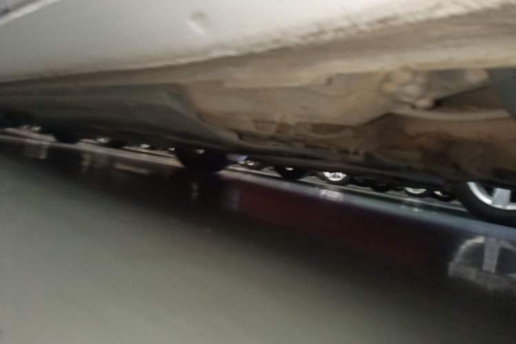 Used Volkswagen Lamando 2021 230TSI DSG Fashion Edition Left Side Sill
