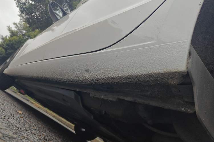 Used Volkswagen Lamando 2021 230TSI DSG Fashion Edition Left Side Sill