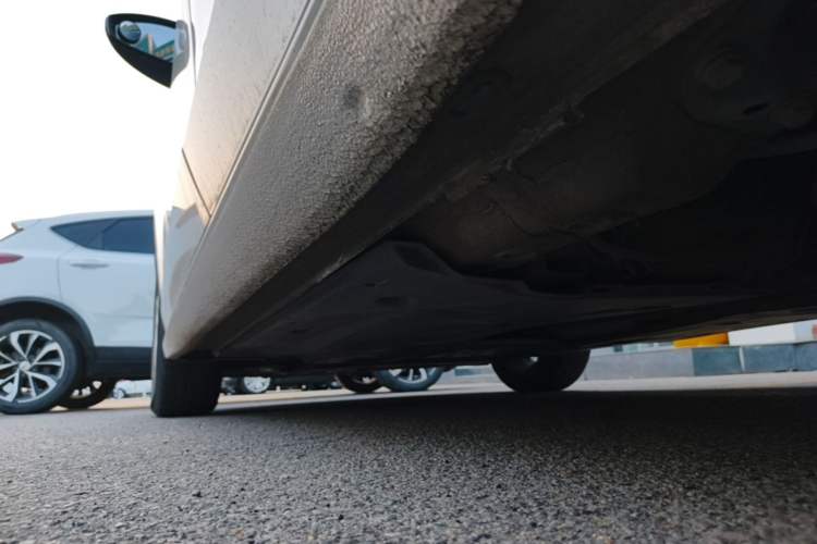 Used Volkswagen Lamando 2021 230TSI DSG Fashion Edition Left Side Sill