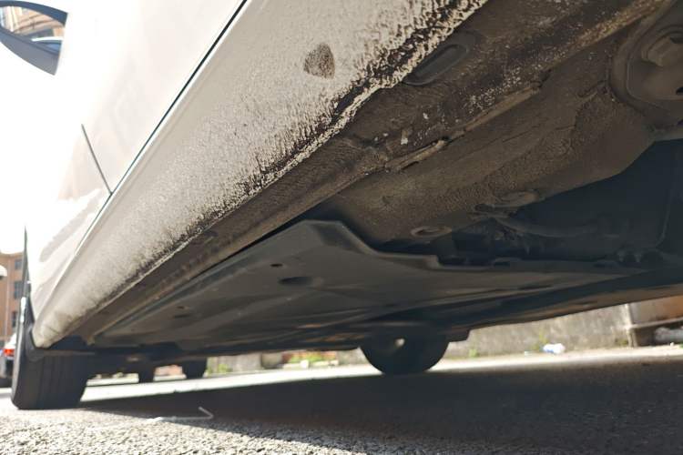 Used Volkswagen Lamando 2021 230TSI DSG Fashion Edition Left Side Sill