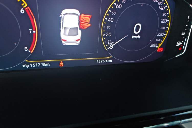 Used Volkswagen Lamando 2021 Revised Version 280TSI DSG Comfort Edition Odometer Close Up