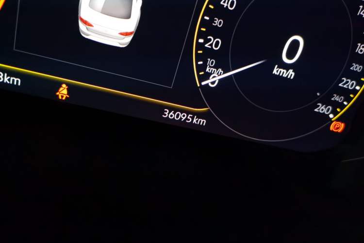 Used Volkswagen Lamando 2021 Revised Version 280TSI DSG Comfort Edition Odometer Close Up
