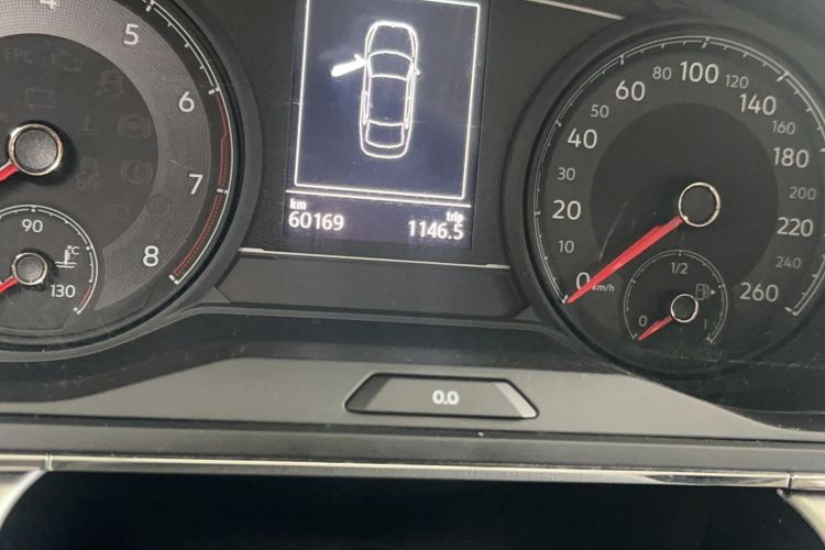 Used Volkswagen Lamando 2021 230TSI DSG Fashion Edition Odometer Close Up
