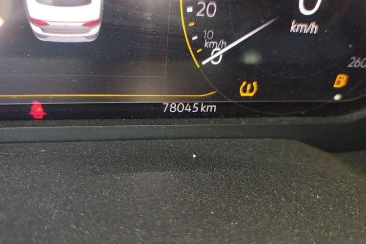 Used Volkswagen Lamando 2021 280TSI DSG Comfort Edition Odometer Close Up