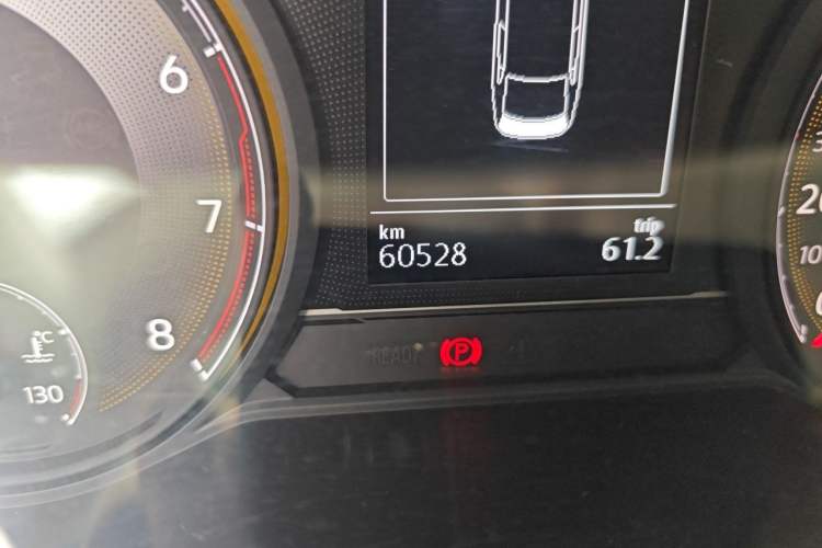 Used Volkswagen Lamando 2021 230TSI DSG Fashion Edition Odometer Close Up