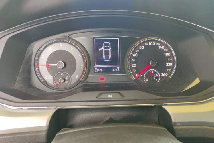 Used Volkswagen Lamando 2021 230TSI DSG Fashion Edition Odometer Close Up