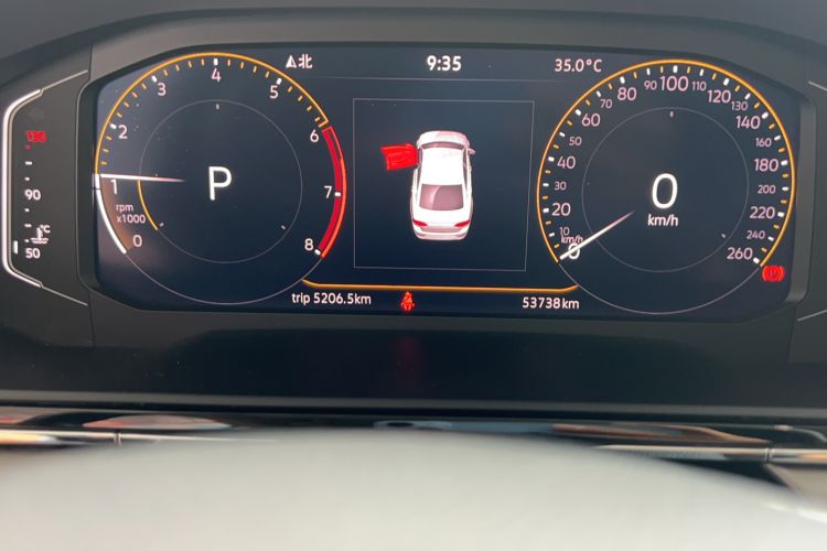 Used Volkswagen Lamando 2021 Revised Version 280TSI DSG Comfort Edition Odometer Close Up
