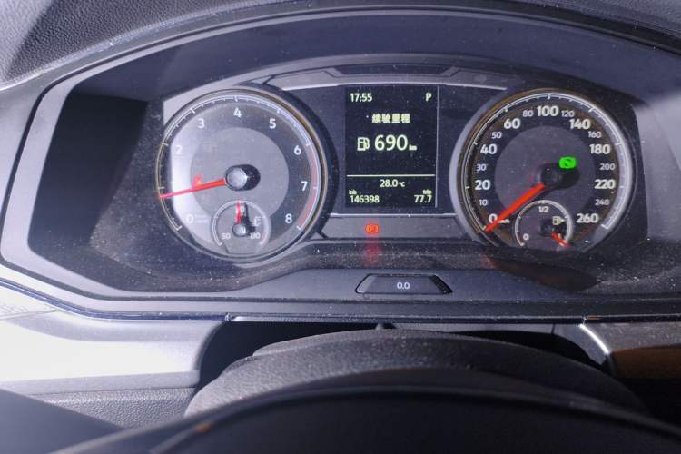 Used Volkswagen Lamando 2021 230TSI DSG Fashion Edition Odometer Close Up