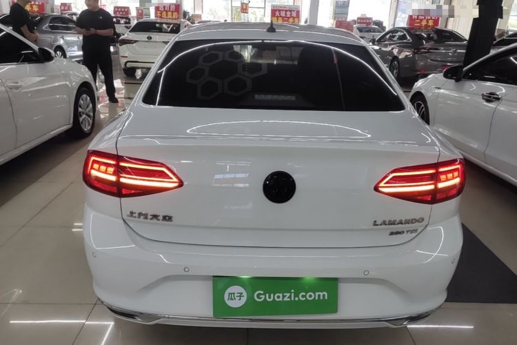 Used Volkswagen Lamando 2021 280TSI DSG Luxury Phantom Edition Rear