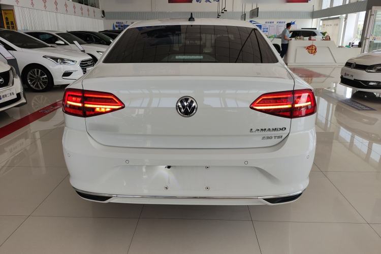 Used Volkswagen Lamando 2021 230TSI DSG Fashion Edition Rear