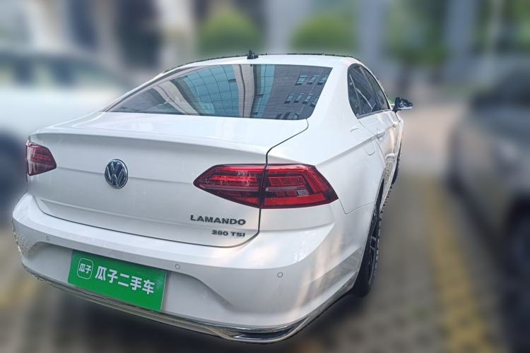 Used Volkswagen Lamando 2021 280TSI DSG Comfort Edition Rear