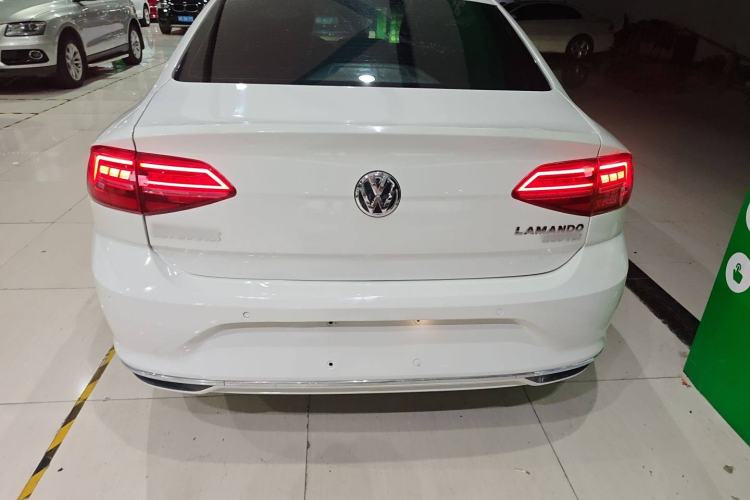 Used Volkswagen Lamando 2021 230TSI DSG Fashion Edition Rear