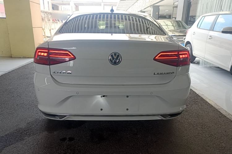 Used Volkswagen Lamando 2021 Facelift 280TSI DSG Comfort Edition (Manual Air Conditioning) Rear