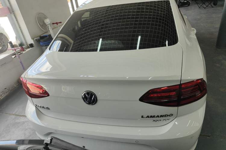 Used Volkswagen Lamando 2021 230TSI DSG Fashion Edition Rear