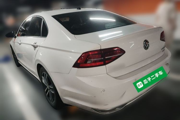 Used Volkswagen Lamando 2021 280TSI DSG Comfort Edition Rear Left 45 Deg