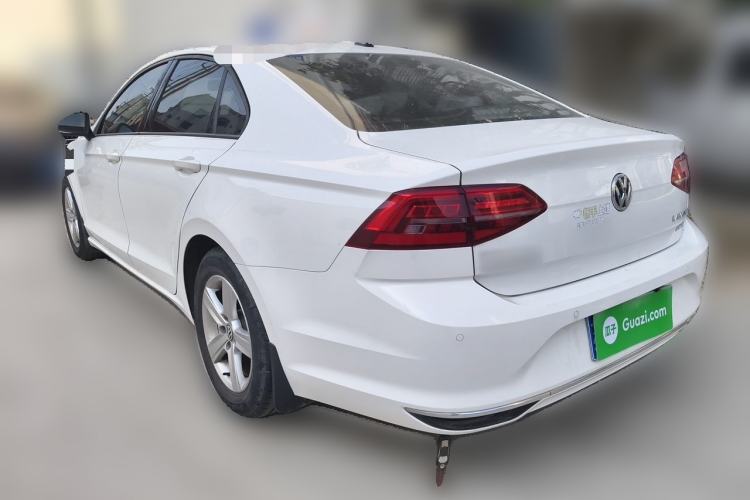 Used Volkswagen Lamando 2021 230TSI DSG Fashion Edition Rear Left 45 Deg