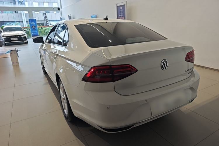 Used Volkswagen Lamando 2021 230TSI DSG Fashion Edition Rear Left 45 Deg
