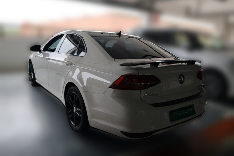 Used Volkswagen Lamando 2021 280TSI DSG Comfort Edition Rear Left 45 Deg