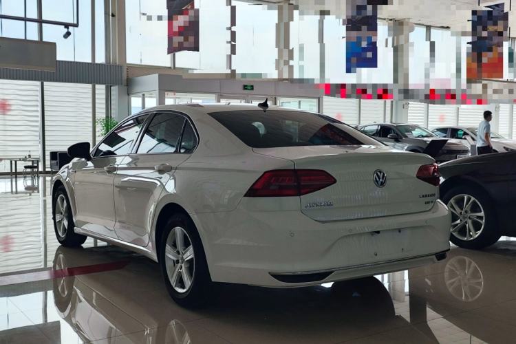 Used Volkswagen Lamando 2021 230TSI DSG Fashion Edition Rear Left 45 Deg